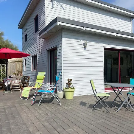 La De La Baie Holiday home *